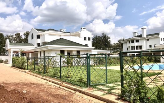 6 Bedroom Townhouse to Let in Karen